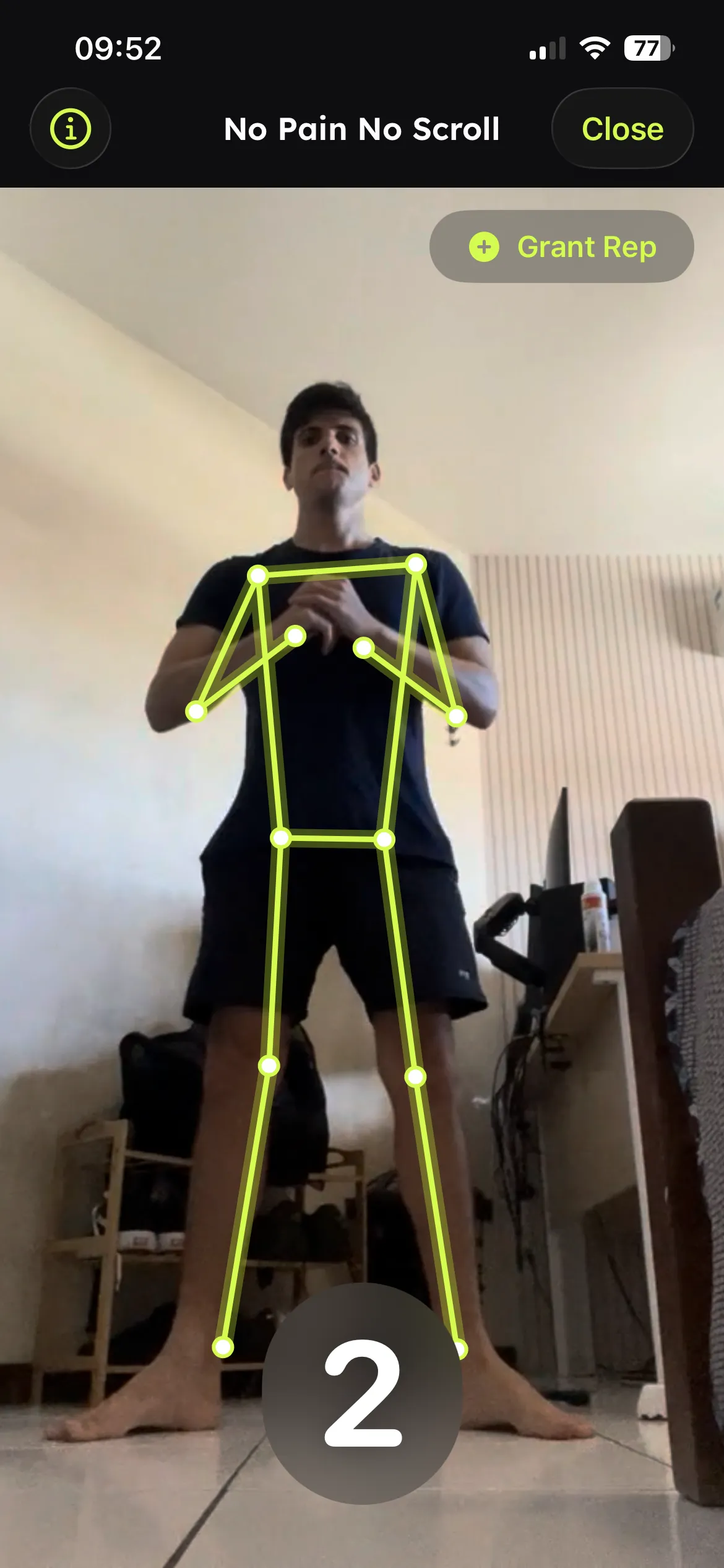 The No Pain No Scroll app counting squat repetitions with the phone camera